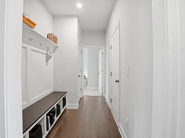 3725 Topsail Ct — Photo 15