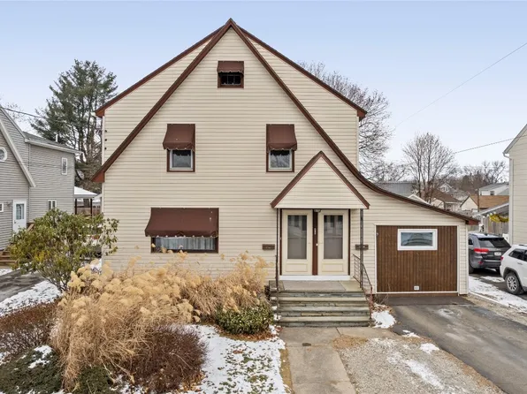 415 W Franklin St, Endicott, NY 13760