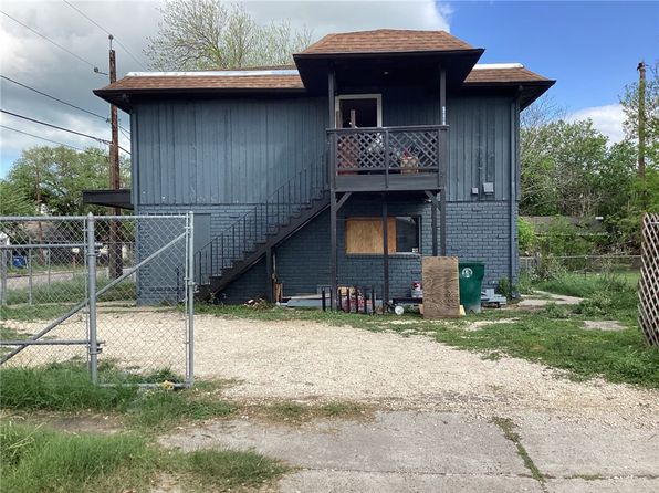 corpus-christi-texas-446917996 picture