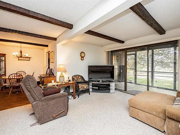 5th image of 1512 1st Ave APT 104D