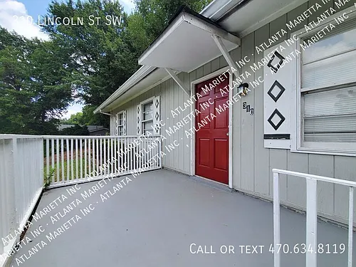 310 Lincoln St SW Photo 1