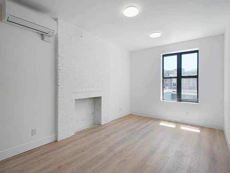 810 Grand St #2 — Photo 2