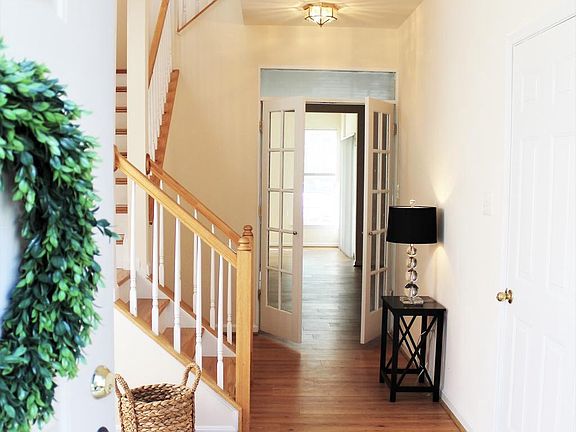 4th image of 13112 Park Crescent Cir