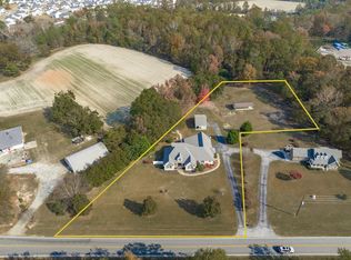 1307 N Holland Rd, Fuquay Varina, NC 27526