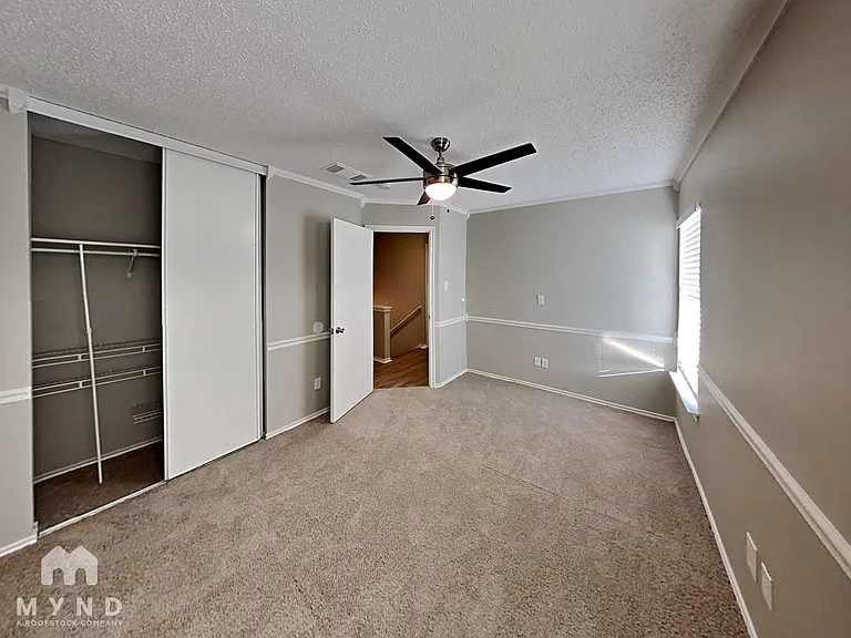 9703 Cameron Crk — Photo 19