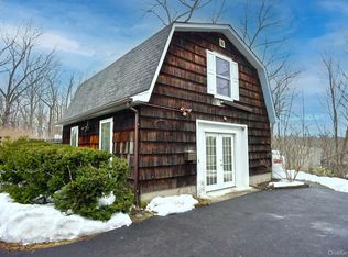 336 Diddell Rd, Poughkeepsie, NY 12603