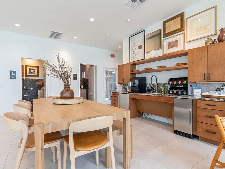 Clubhouse Kitchen