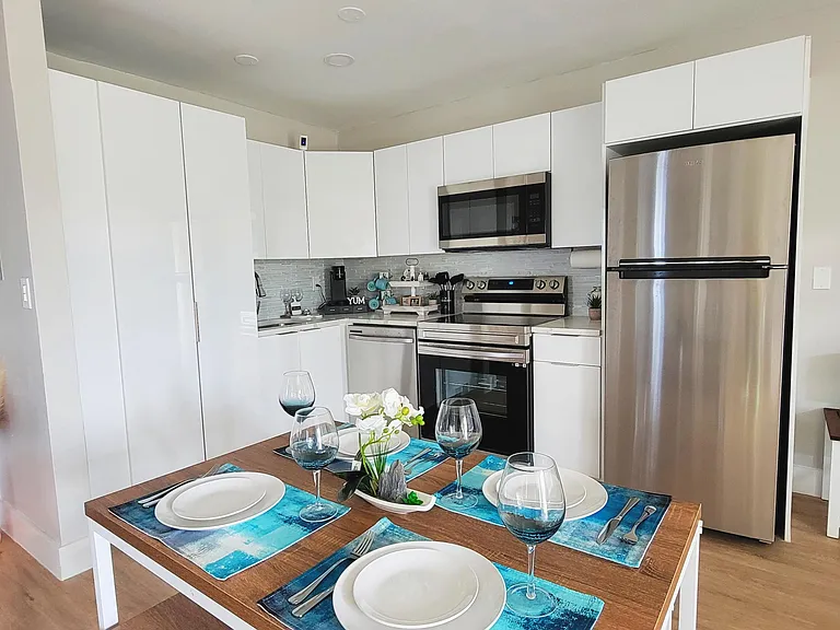 Cottage Cove — Photo 18