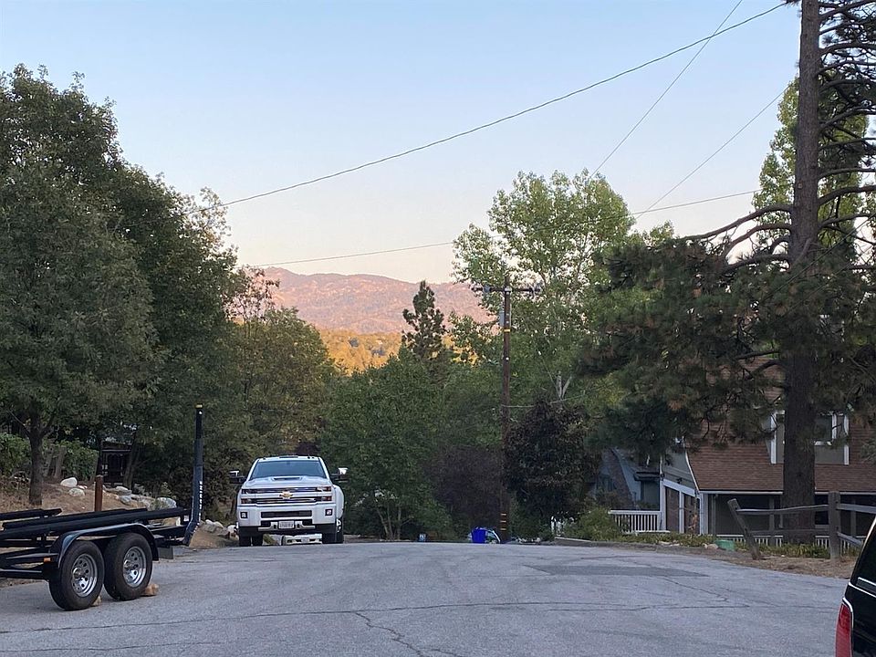 2nd image of 0 Grenoble Dr