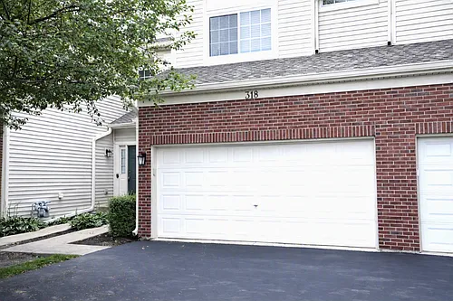 318 Abington Woods Dr Photo 1