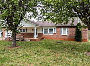 1039 Enola Rd, Morganton, NC 28655