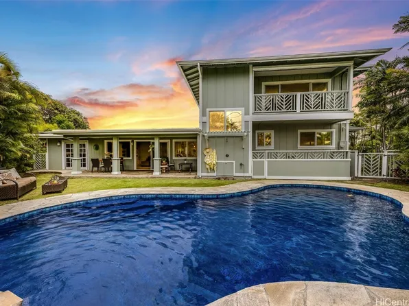 967 Iopono Loop, Kailua, HI 96734
