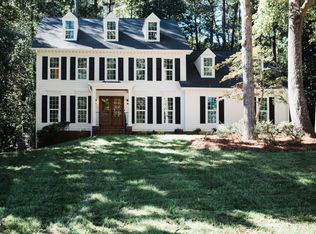 108 Countryside Ln, Cary, NC 27518
