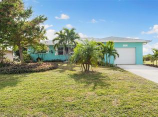 196 Annapolis Ln, Rotonda West, FL 33947