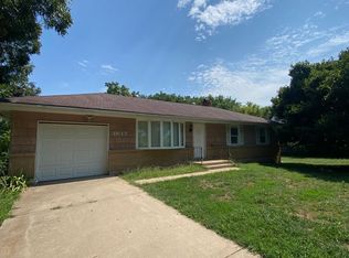 3617 Ditzler Ave, Kansas City, MO 64133