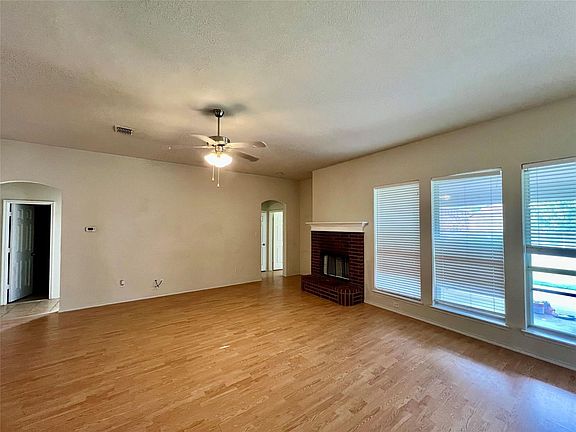 2nd image of 1801 Kathryn Ct