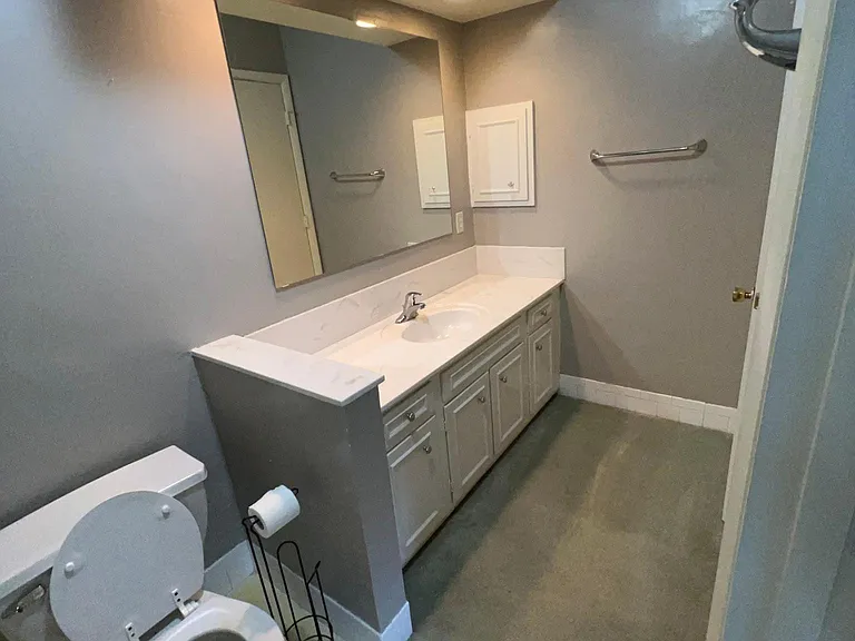 8227 Santa Fe Dr #7 — Photo 17