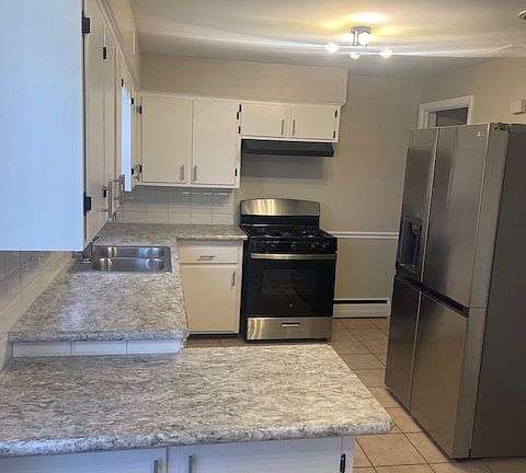 4th image of 1850 Palo Verde Dr