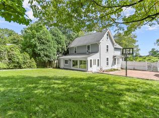 199 Bronson Rd, Southport, CT 06890