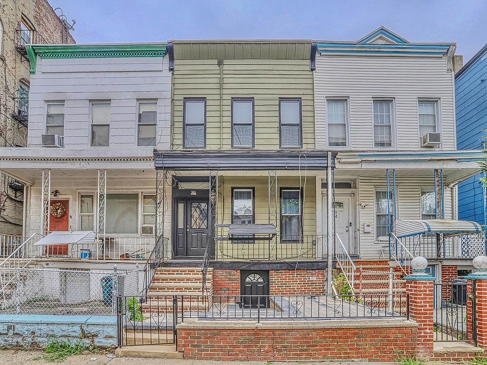 1st image of 94A Linden Ave