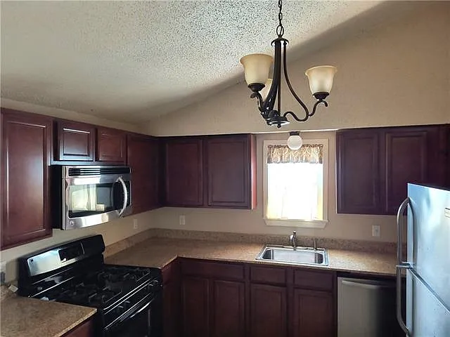 7615 Dominican St — Photo 17