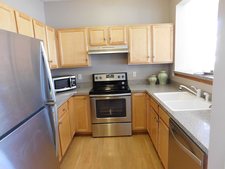 2nd image of 1006 Providence Dr