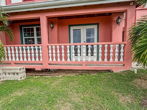 287 One Hermon Hl Photo 1