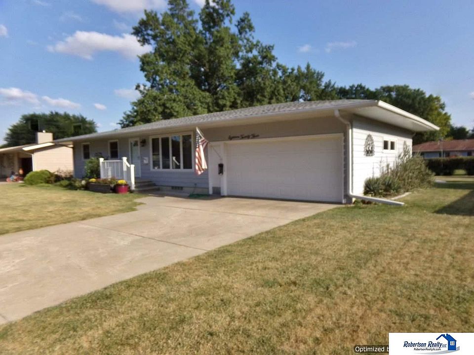 1823 Sara Rd Beatrice NE 68310 Zillow