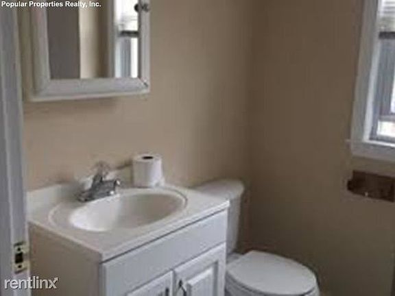 5 Saybrook #2 Boston - Brighton Unit Photo 9