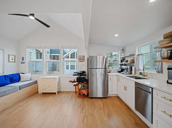 1624 N Coast Highway 101 Spc 45, Encinitas, CA 92024