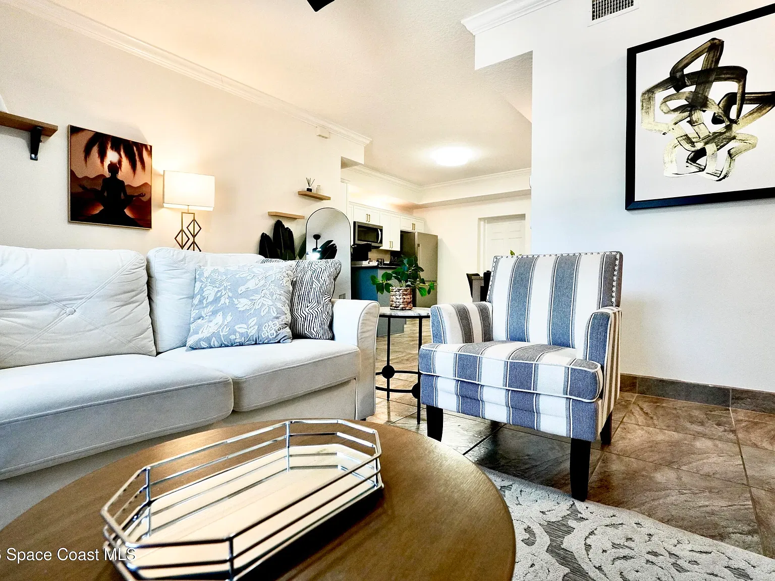 2 bed, 2.0 bath, 1000 sqft, $2,475 — Photo 4
