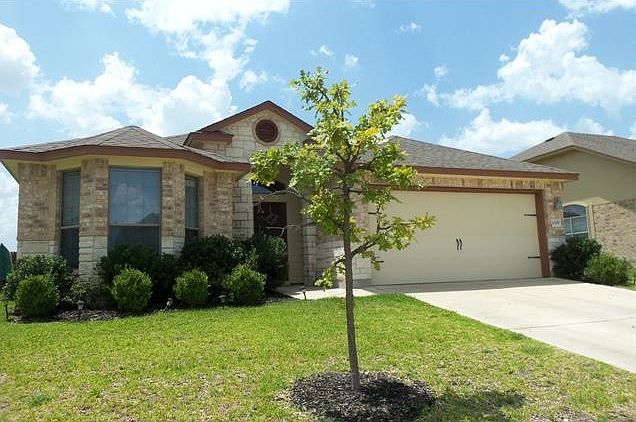 1st image of 6705 Golden Oak Ln