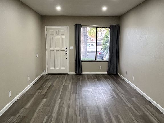 4th image of 5226 Karm Way