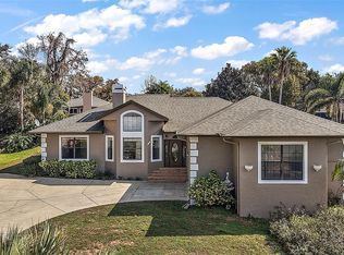 1223 Overlook Rd, Eustis, FL 32726