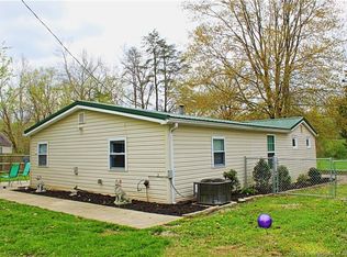 6614 Borden Rd, Greenville, IN 47124