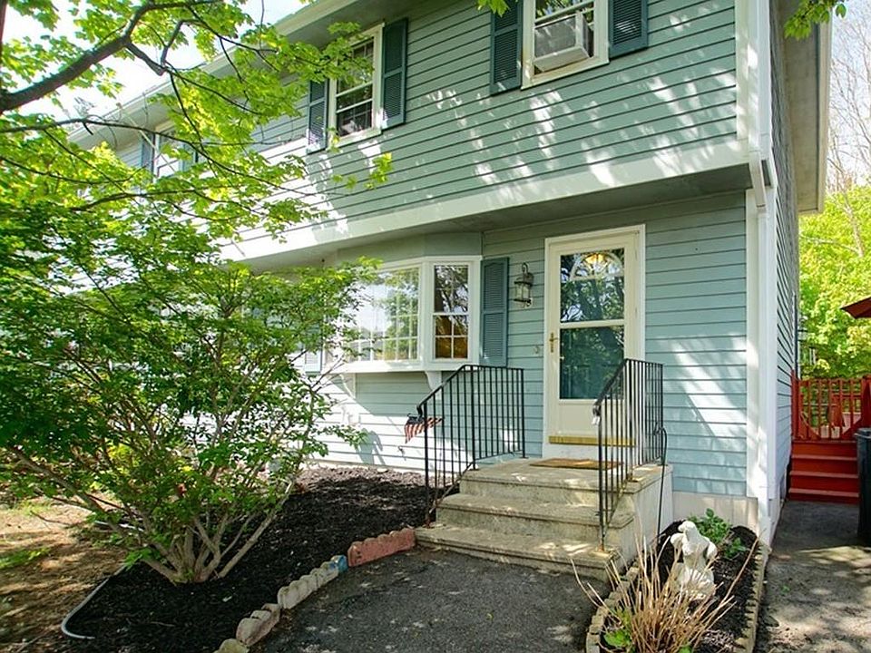 1st image of 13 Christie Dr #2