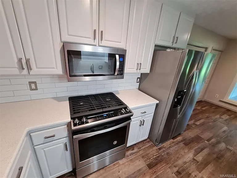 804 Winter Pl — Photo 8