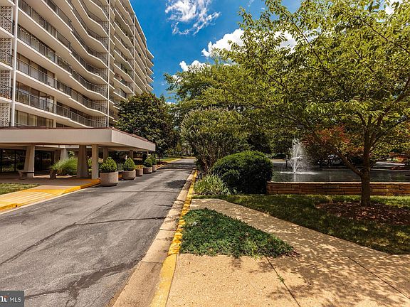 4th image of 3333 University Blvd W APT 612