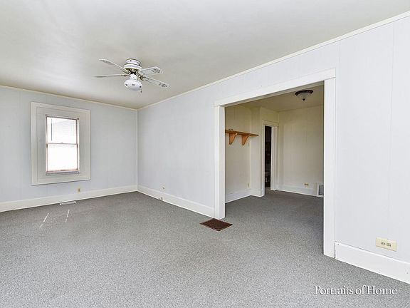 3rd image of 430 S Harvard Ave