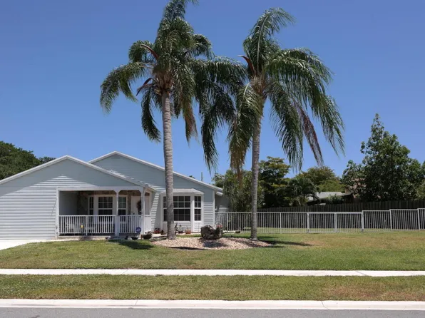 5027 Brian Blvd, Boynton Beach, FL 33472