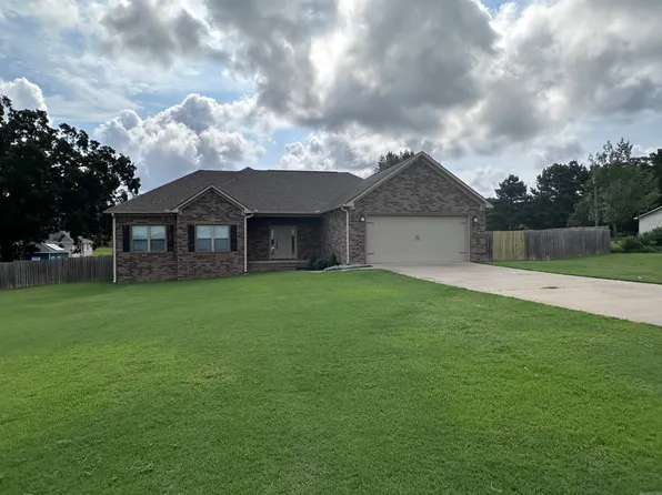 21 Montine Dr, Vilonia, AR 72058