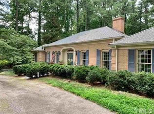 926 Meadow Ln, Henderson, NC 27536