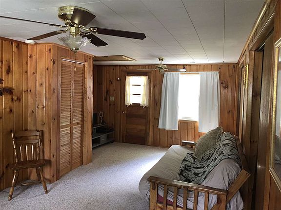 3rd image of 9088 Richfield Ct