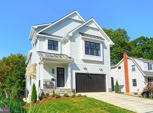 1912 N Van Buren St, Arlington, VA 22205