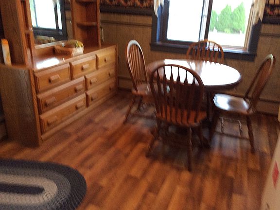 4th image of 1329 Jordan Ave