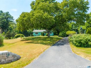 901 River Rd, Groton, CT 06355