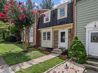 5026 McFarland Dr, Fairfax, VA 22032