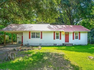 1135 N 14th Ave, Laurel, MS 39440