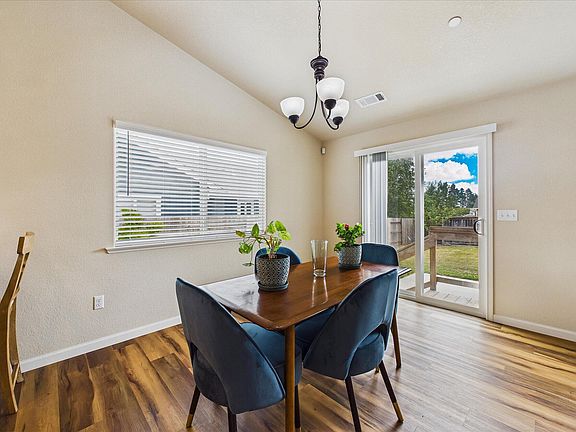 5th image of 1355 Conifer Ct