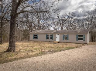 520 Perkins Rd, Saint Clair, MO 63077